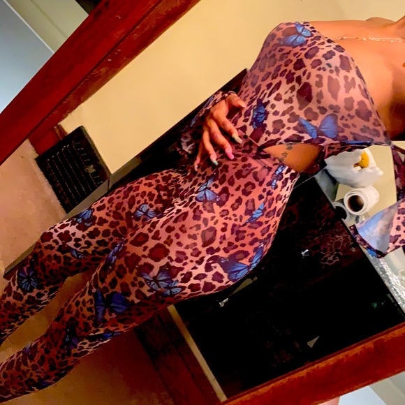 Mesh material - Picture 2 of 3